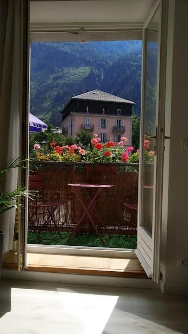 Studio Limbo Chamonix Hyper Centre Vue Imprenable Sur Le Mont-Blanc Exterior photo